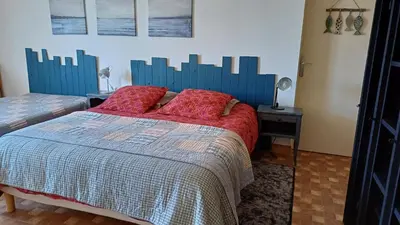 Un ou plusieurs lits dans un hébergement de l'établissement Le relais du phare