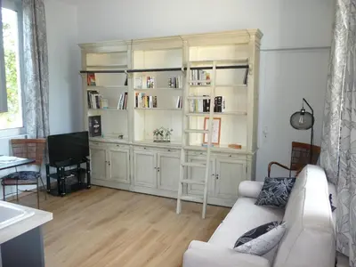 Cuisine ou kitchenette dans l'établissement Du marais à la mer