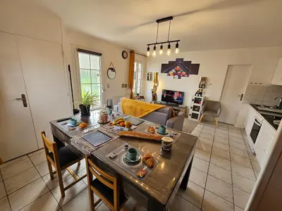 Cuisine ou kitchenette dans l'établissement Ô P'tit Billard Baventais