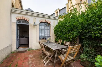 Terrasse ou espace extérieur de l'établissement Gîte de la tour