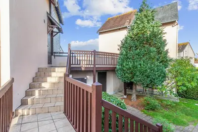 Jardin de l'établissement Duplex Cristofina - Welkeys