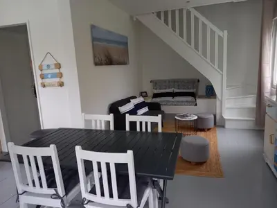 Coin salon dans l'établissement Gîte La Mer, 50m de la mer