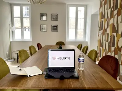 Télévision ou salle de divertissement dans l'établissement BAYA HOUSE - Histoire et Confort