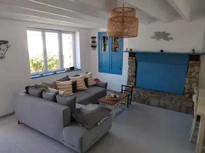 Coin salon dans l'établissement Maison mer Manche Cotentin Créances