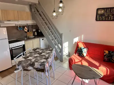 Cuisine ou kitchenette dans l'établissement APPT 4P - Manoirs 1 à la Mer Chez Claudette & Marc