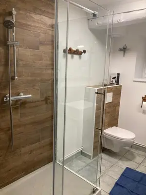 Salle de bains dans l'établissement Le Coteau du Seigneur