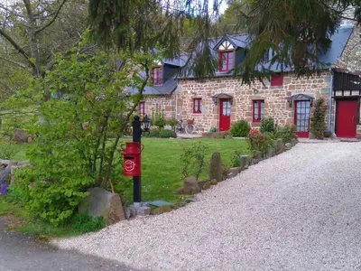 Jardin de l'établissement Maison Charme 6 Pers, Sauna, Vue Bocage, Suisse Normande - FR-1-497-172