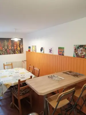 Coin salon dans l'établissement Gîte Normand Le Merle blanc 2 à 6 personnes