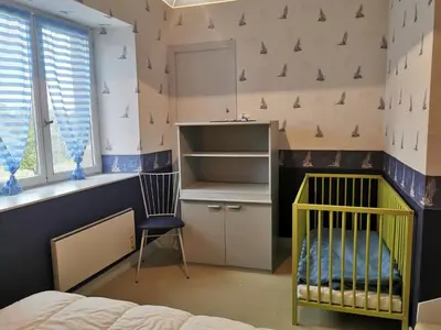 Cuisine ou kitchenette dans l'établissement Holiday Home La maison bleue by Interhome