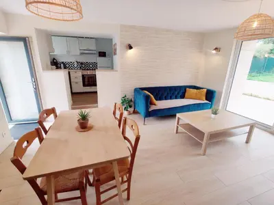 Cuisine ou kitchenette dans l'établissement Maison 50m2 - 2 chambres - Jardin