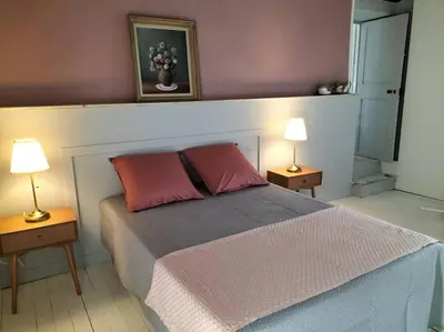 Un ou plusieurs lits dans un hébergement de l'établissement Les 3 Pommiers : gîte en Suisse Normande