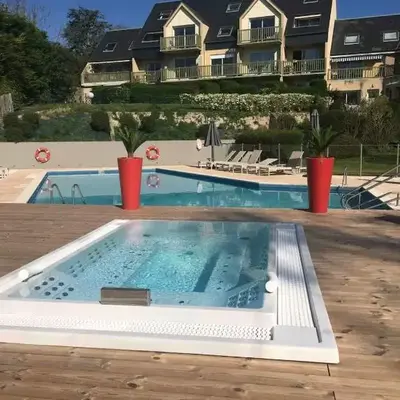Studio Golf piscine D Day