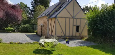 Jardin de l'établissement Gîte de la Filuzière
