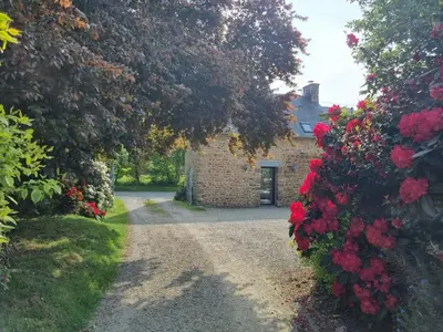Jardin de l'établissement Gîte de la Filuzière