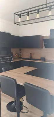 Cuisine ou kitchenette dans l'établissement Villa Alcyon
