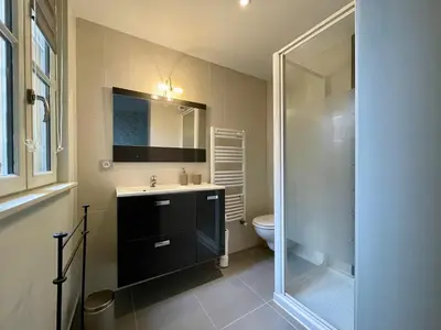 Salle de bains dans l'établissement Le Petit Malo - Collection La 21ème Planche