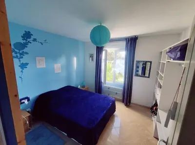 Un ou plusieurs lits dans un hébergement de l'établissement Maison a 400 m de la mer