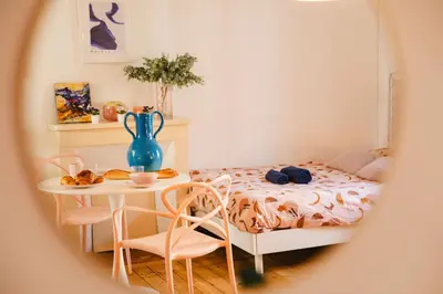 Un ou plusieurs lits dans un hébergement de l'établissement NavyRose - Joli Studio - Centre Ville de Caen