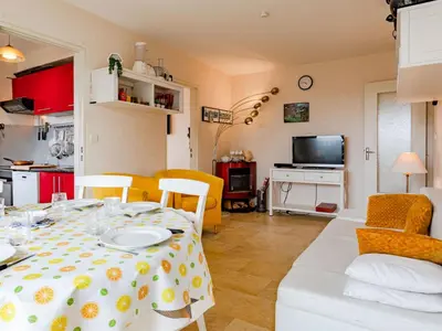 Télévision ou salle de divertissement dans l'établissement Apartment Bel Cabourg-7 by Interhome