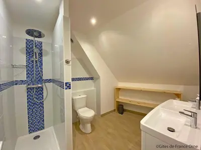 Salle de bains dans l'établissement Gîte de la Poste