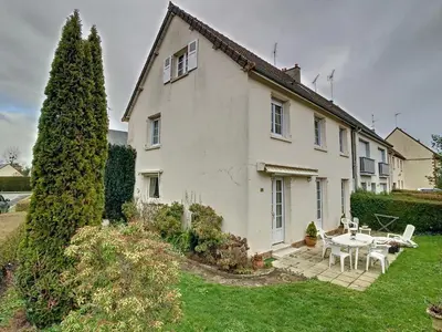 Jardin de l'établissement Maison de charme proche centre ville